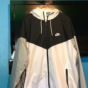 Nike windbreaker